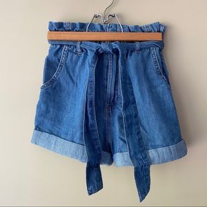 [H&M] [NWOT] Denim Paper Bag Shorts